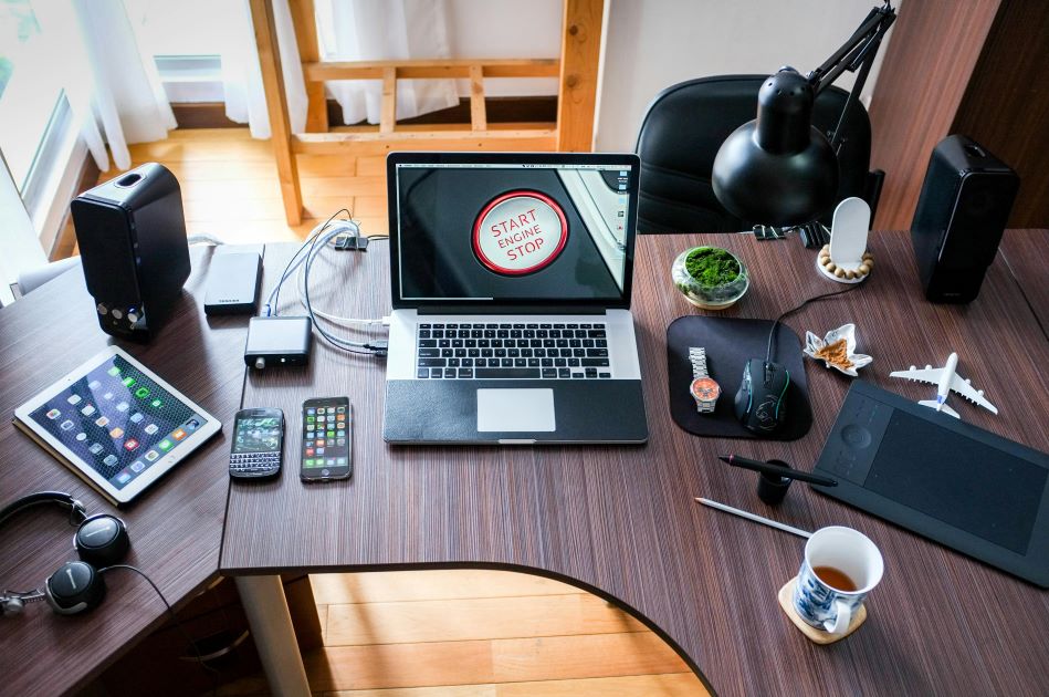 Como Ganhar Dinheiro sem Ficar o Dia Inteiro na Frente do Computador